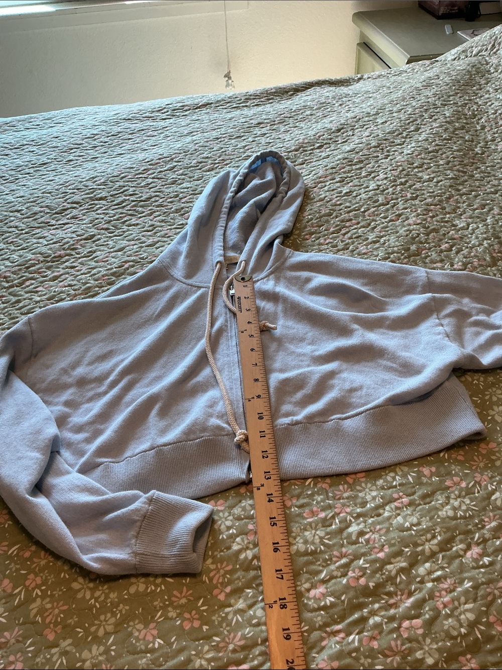 Naked Cashmere cropped Light Blue Zip Hoodie with Drawstring - Women XS - Picture 5 of 7